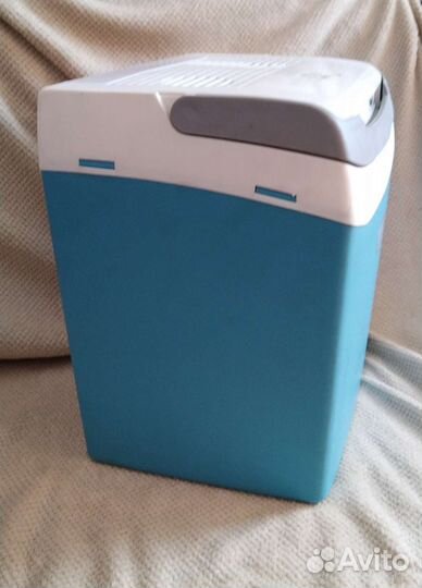 Термоэлектрический контейнер охлаждения Ezetil