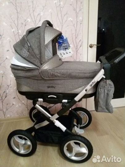 Коляска Geoby C800 lux