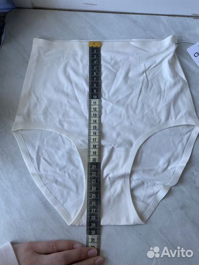 Трусы новые chantelle утягивающие