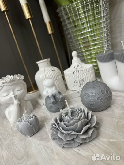 Свечи и гипсовые изделия