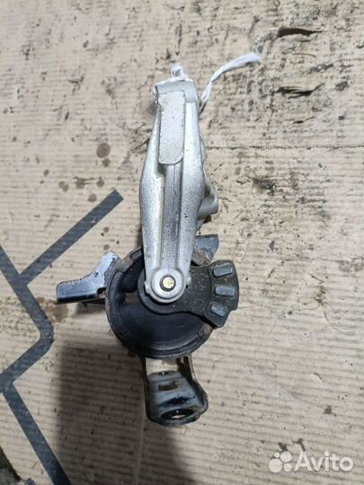 Подушка двс Honda Fit GD2 (Переднее Левое)