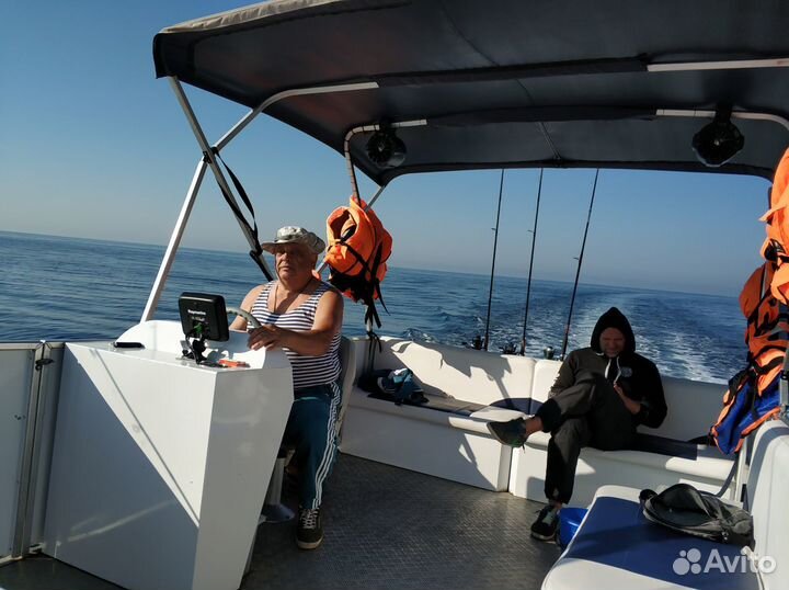 Понтонный катер катамаран Турист-720