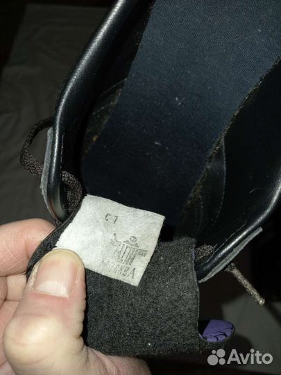 Футбольные бутсы