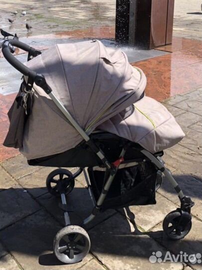 Прогулочная коляска capella