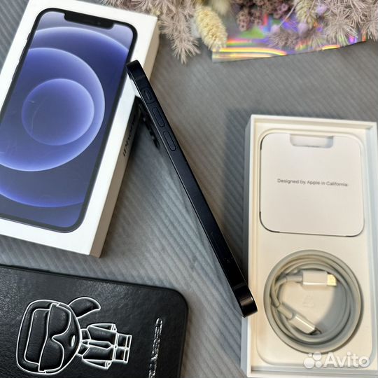 iPhone 12, 64 ГБ