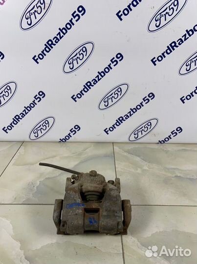 Суппорт передний правый Renault Scenic 3 JZ1B