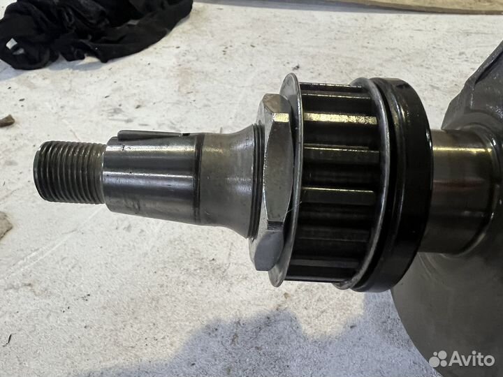 Коленвал Honda BF30