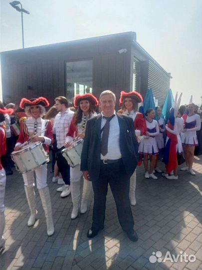 Охранник старший смены начальник охраны объекта