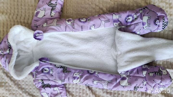 Зимний комбинезон для девочки