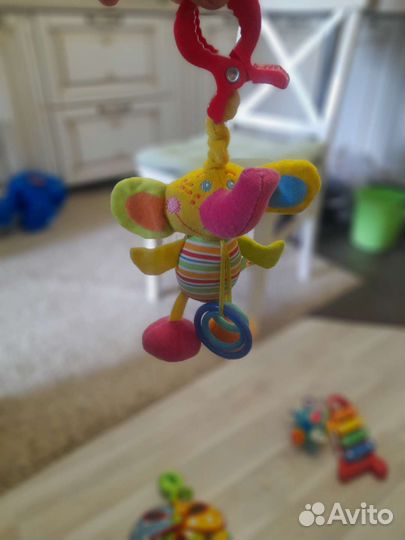 Развивающие игрушки