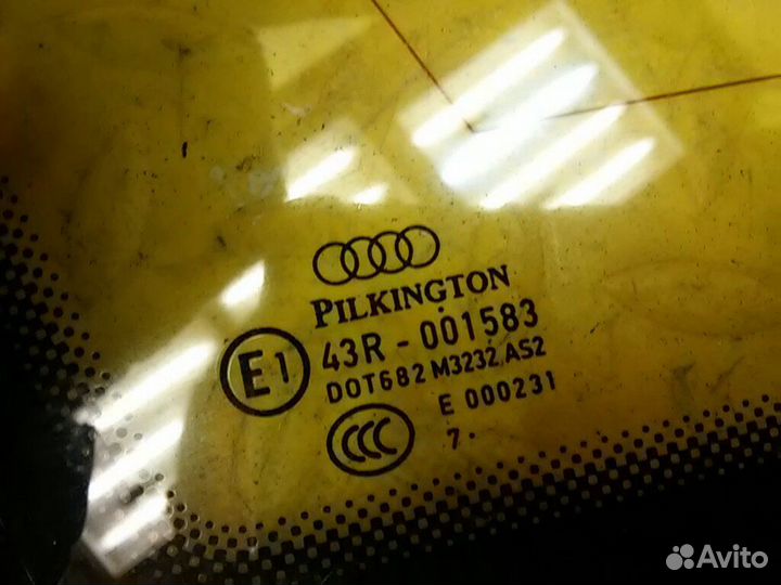 Стекло кузовное глухое левое Q7 (4L)