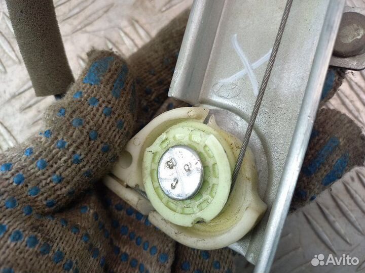 Стеклоподъемник электр. задний правый Hyundai