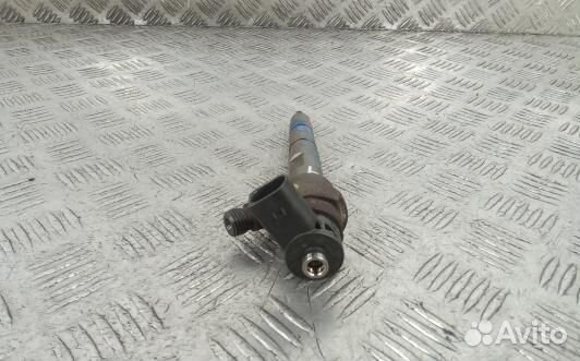 Форсунка дизельная audi A4 B8 (DEA33AL04)