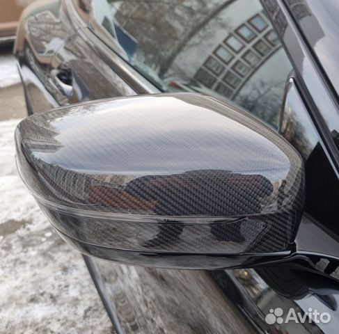 Накладки зеркал (ушки) carbon BMW 8