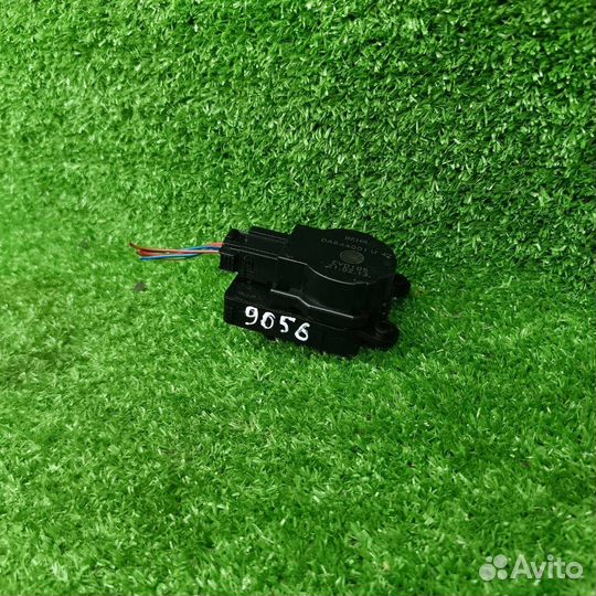 Моторчик заслонки печки Opel Astra J GTC 2013