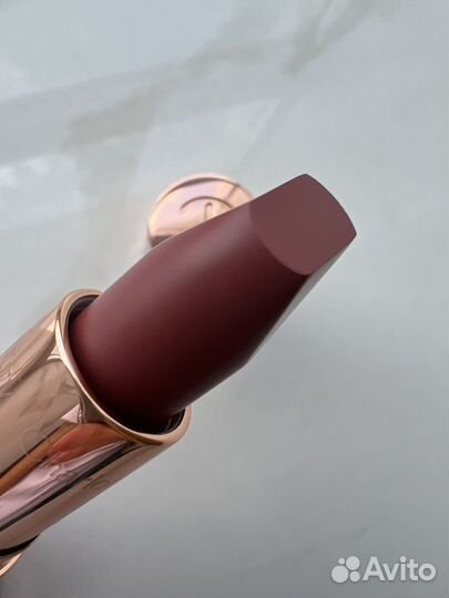 Помада Charlotte Tilbury Pillow Talk Medium