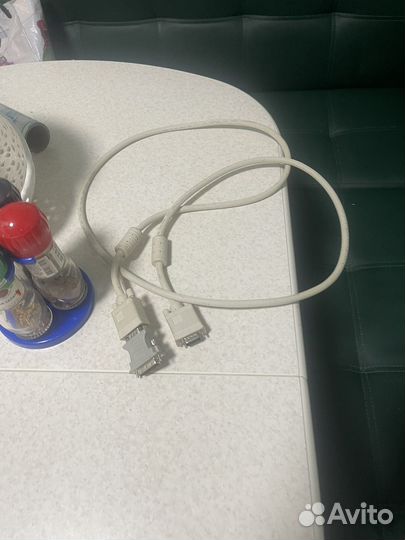 Кабель соединение монитор- копьютер