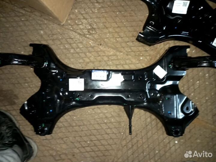 Подрамник Передний Hyundai Solaris 2 Kia Rio 4