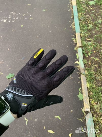 Перчатки для мотоцикла / мотоперчатки