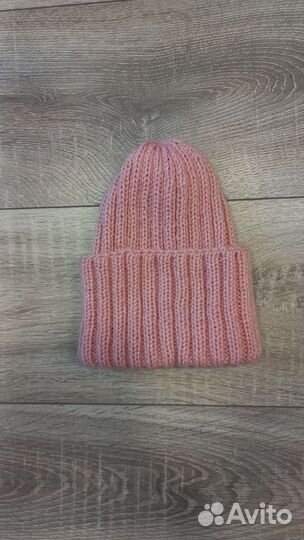 Продам вязаные шапочки