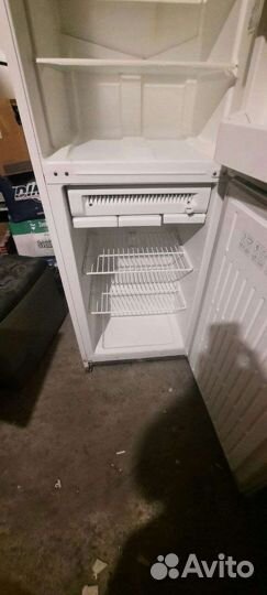 Холодильник