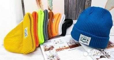 Шапка яркая теплая