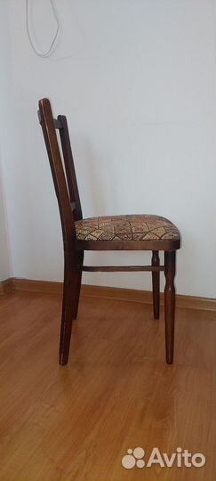 Стулья б/у в хорошем состоянии