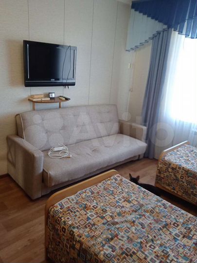 Дом 302 м² на участке 8 сот.