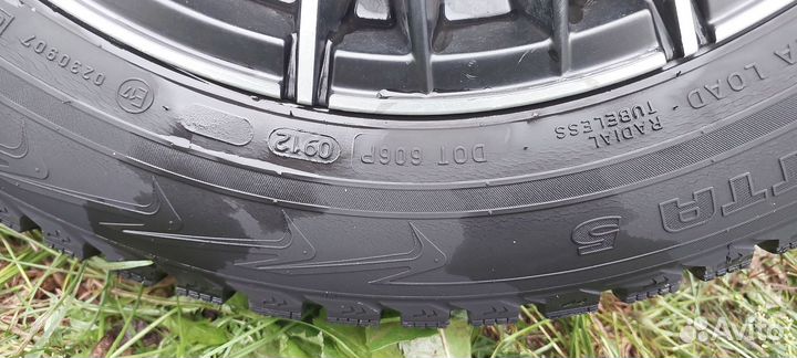 Комплект зимних шин Хаккапелита 5 на литье R15