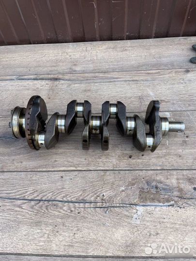 Коленвал Nissan Qashqai J10 2.0