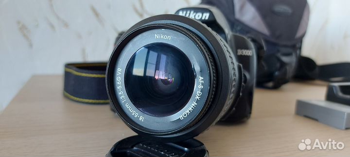 Зеркальный фотоаппарат Nikon D3000