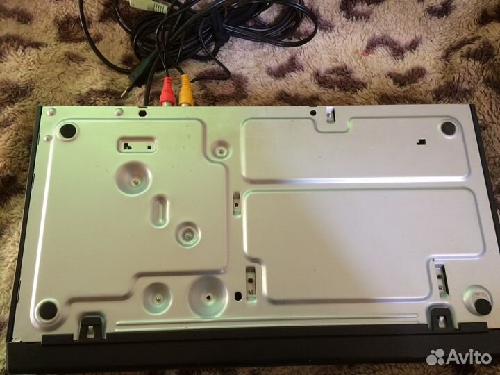 DVD проигрыватель Samsung DVD-P181 XER