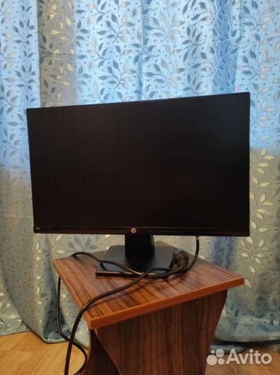 Монитор HP 22w