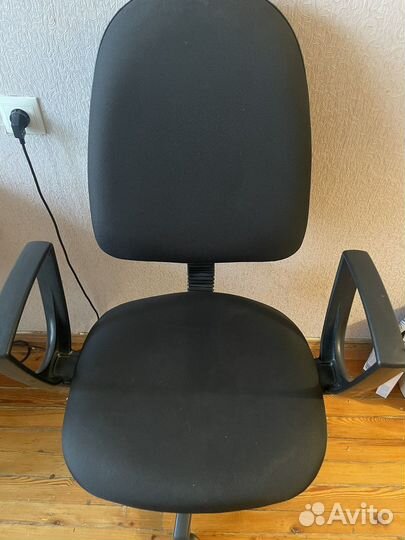 Компьютерное кресло