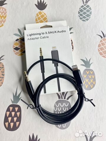 Переходник для наушников iPhone Lightning AUX 3.5