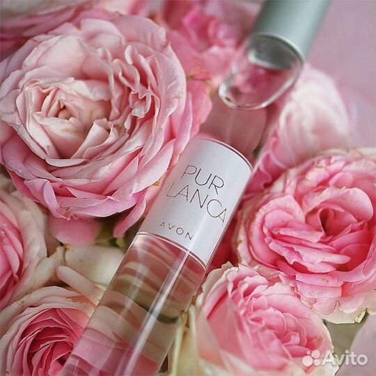 Тонкий и манящий аромат для нее Пур Бланка Эйвон