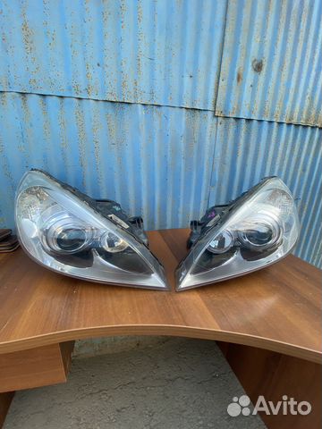 Фара правая Volvo S60