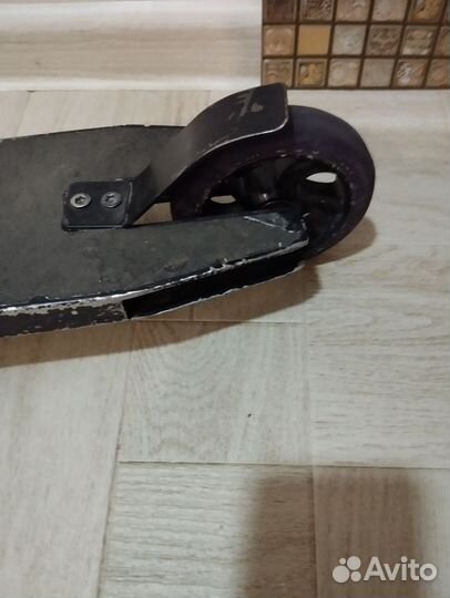 Самокат трюковой