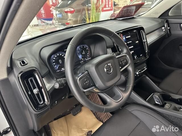 Volvo XC40 2.0 AT, 2021, 28 000 км