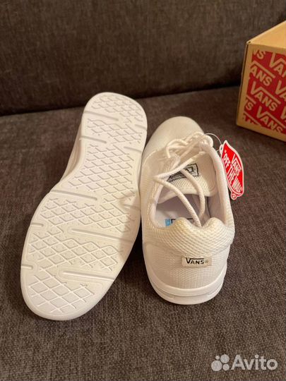 Кроссовки женские 37 размер новые vans