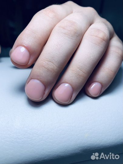 Маникюр, наращивание ногтей