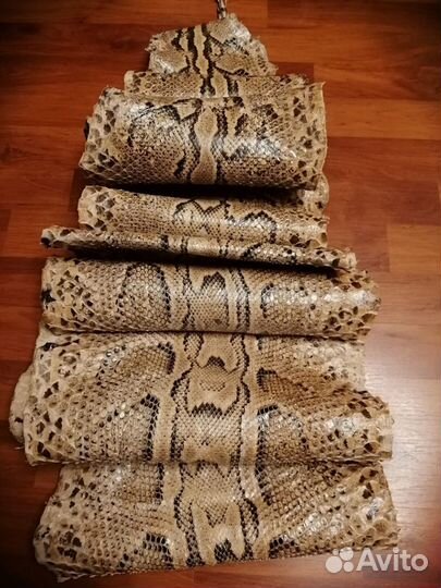 Шкура питона (натуральная кожа змеи)