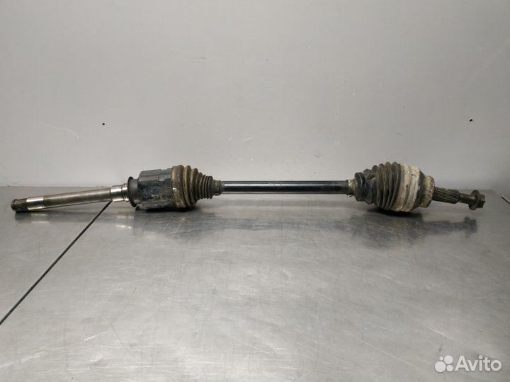 Привод передний правый Jeep Grand Cherokee WK2