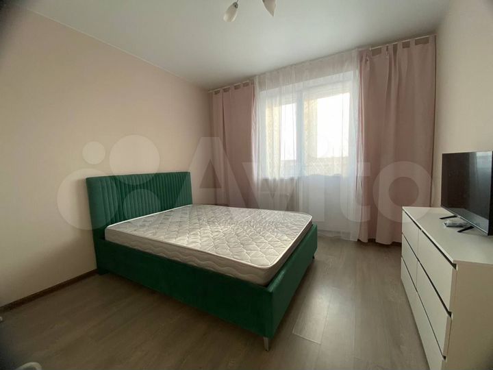 1-к. квартира, 42 м², 14/16 эт.