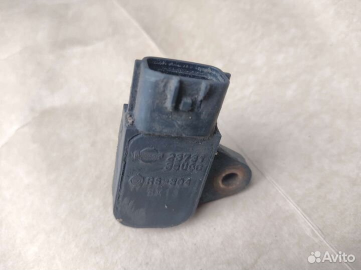 Датчик положения коленвала Nissan Maxima A32