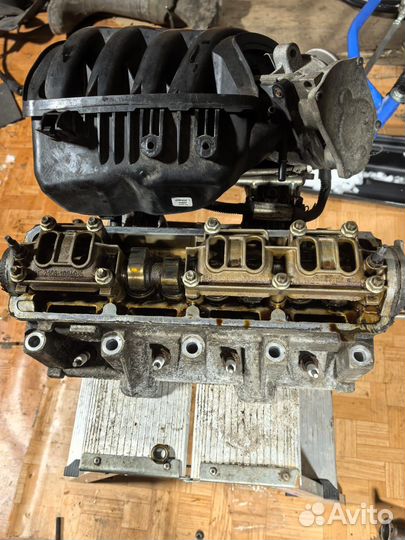 Головка блока в сборе с инжектором с Лады Гранта