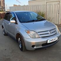 Toyota Ist 1.3 AT, 2002, 209 000 км, с пробегом, цена 585 000 руб.