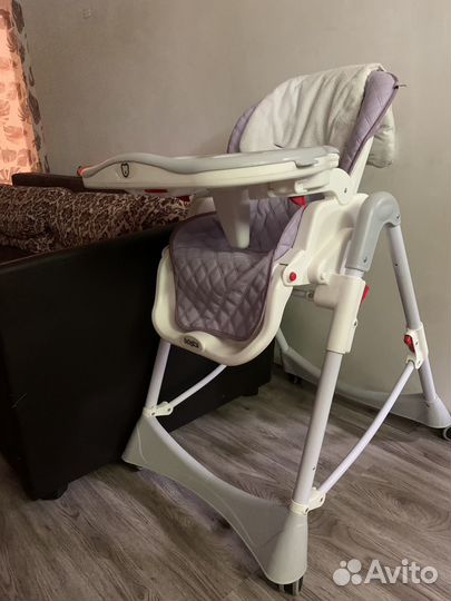 Стульчик для кормления babyton