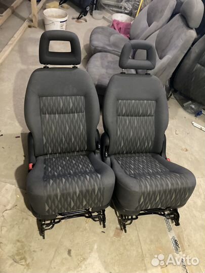 Фольксваген Шаран Сидения