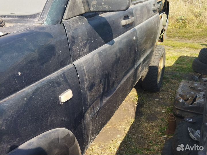 Двери на УАЗ patriot